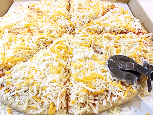 コストコの「ピザ」は自宅のオーブンでお店レベルの旨さ!?　の画像8