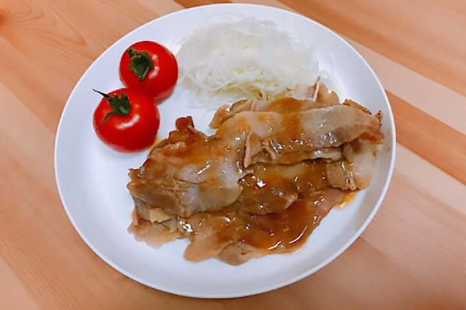 ファミマお母さん食堂・冷凍食品「豚の生姜焼き」はタレが美味しい！の画像1