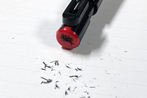 「ペン磁ケシ」消しかす掃除を楽にした画期的な消しゴムに新ラインナップが登場！の画像4