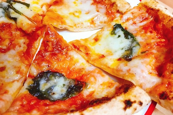 セブンイレブン冷凍ピザ「金のマルゲリータ」は高クオリティで旨いの画像6