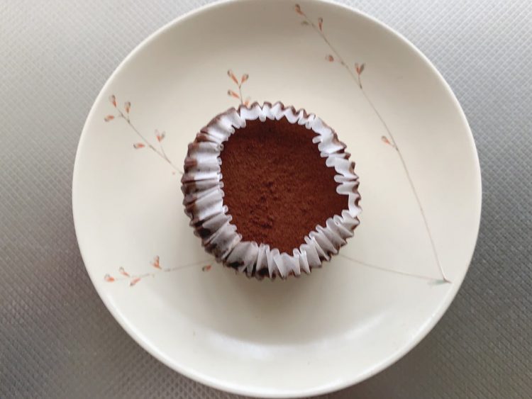 セブンイレブン「TERRINE～テリーヌショコラ～」にチョコケーキの概念をひっくり返された！の画像1