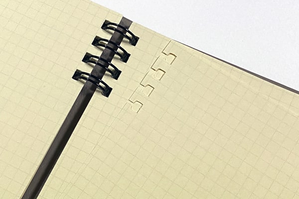 「ロルバーンフレキシブル」用紙の入れ替えが可能な革新的リングノートの画像4