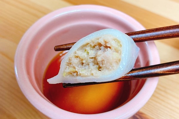 ローソンの冷凍食品「おつまみ水餃子」はモチモチで美味しい！の画像4