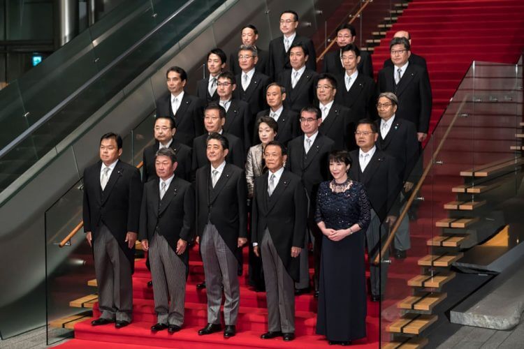 女のことも男が決める。日本の民主主義は民主的かの画像1