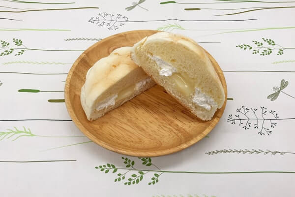 ローソンのメロンパンvsファミマのシュークリーム　コンビニ菓子パン対決を制したのは？の画像2