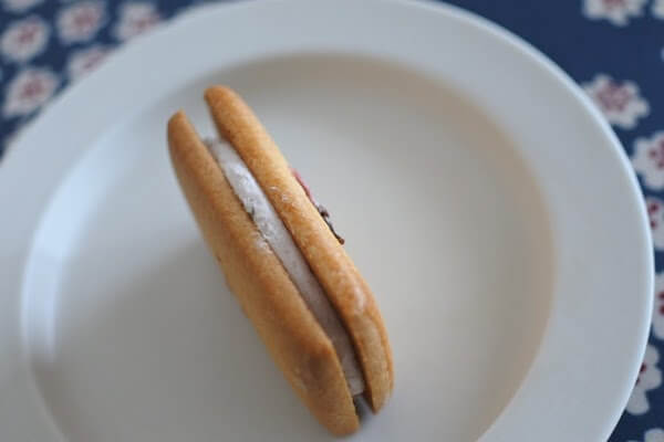 無印良品、期間限定「桜のクリームサンドクッキー」が美味しい！　ちょっとした手土産にもおすすめの画像6