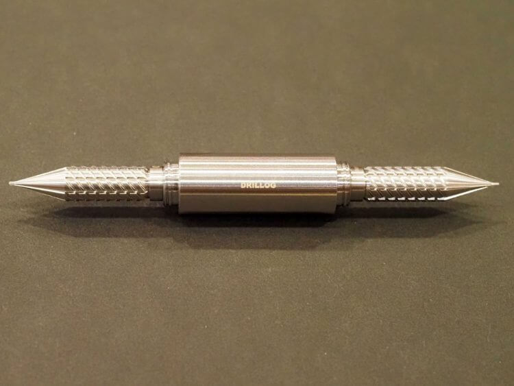 「DRILLOG」は世界ではじめて金属ペン先を採用した未来派筆記具の画像10